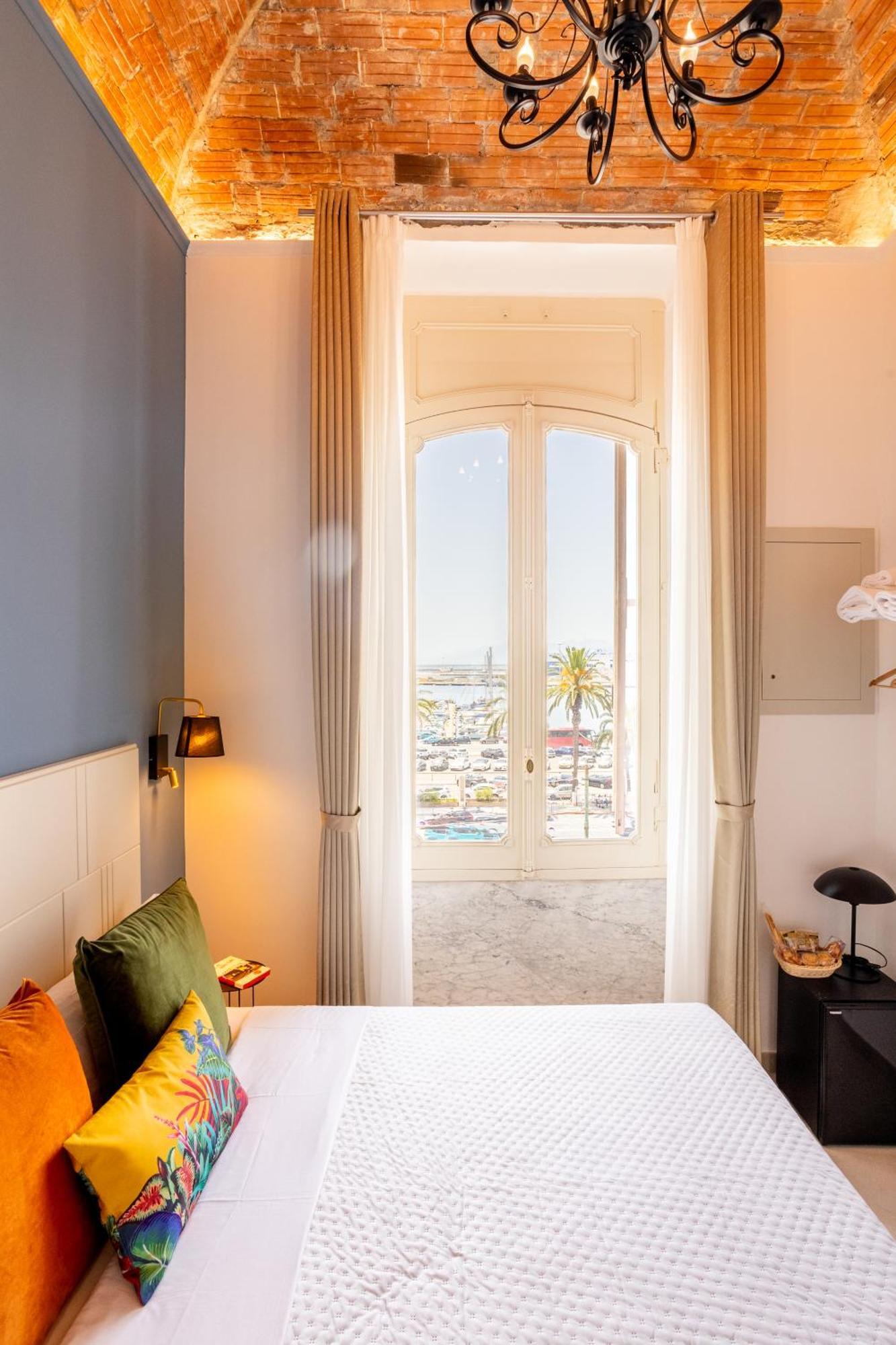 Magnini Rooms Cagliari Eksteriør bilde
